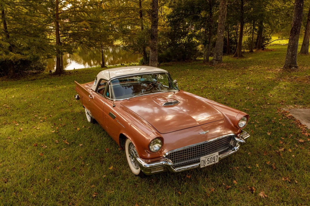 1957 Ford Thunderbird 1st Gen - Image 13 of 31