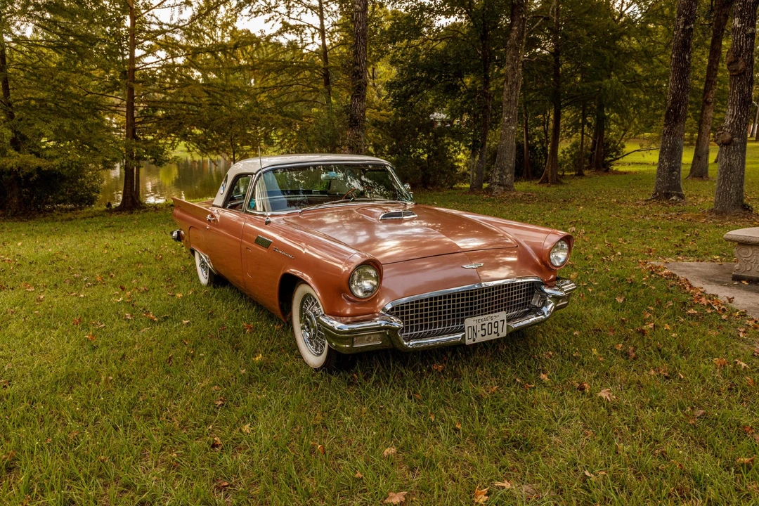 1957 Ford Thunderbird 1st Gen - Image 11 of 31