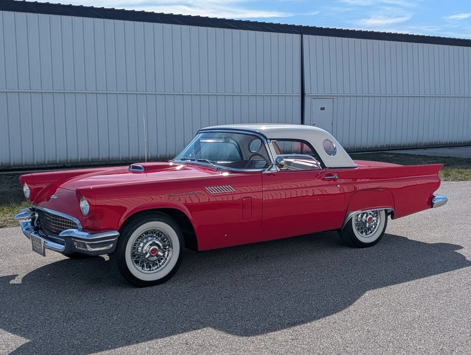 1957 Ford Thunderbird 1st Gen - Image 3 of 31