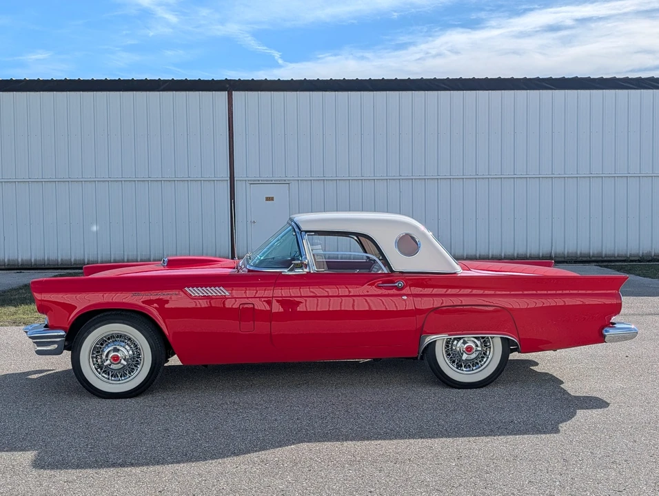 1957 Ford Thunderbird 1st Gen - Image 4 of 31