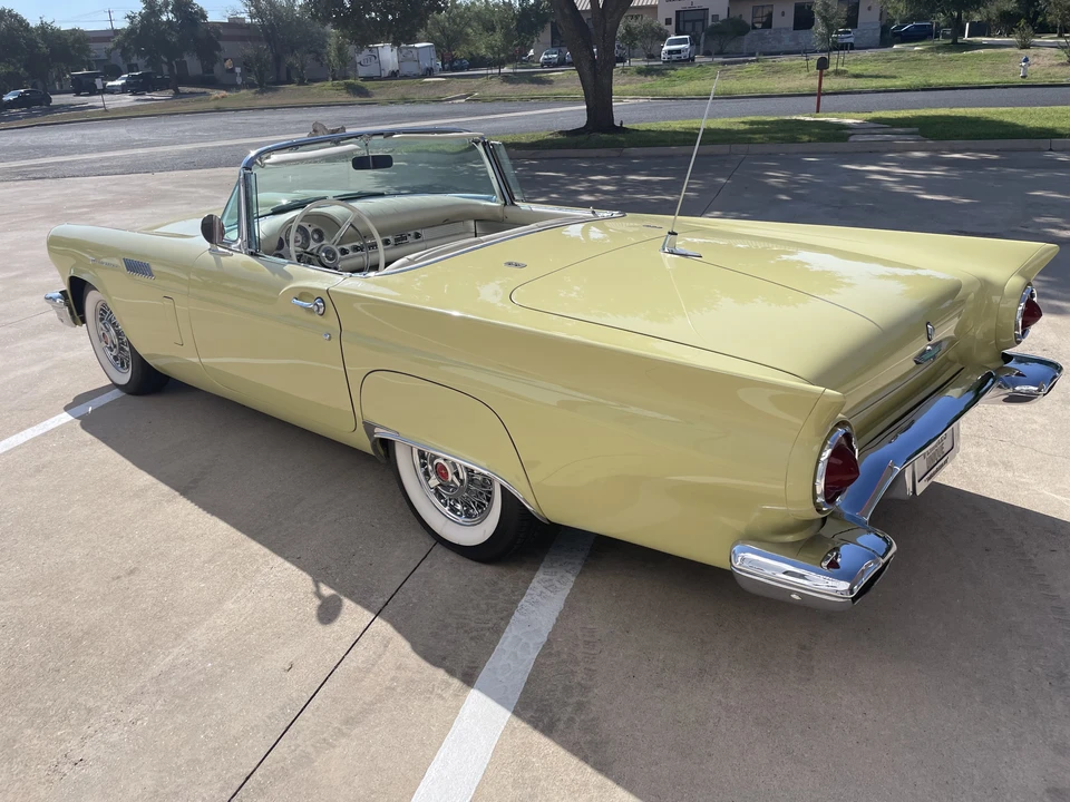 1957 Ford Thunderbird 1st Gen - Image 5 of 31