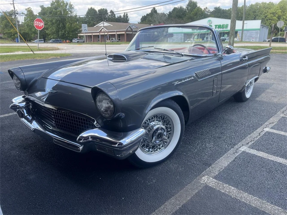 1957 Ford Thunderbird 1st Gen - Image 6 of 12