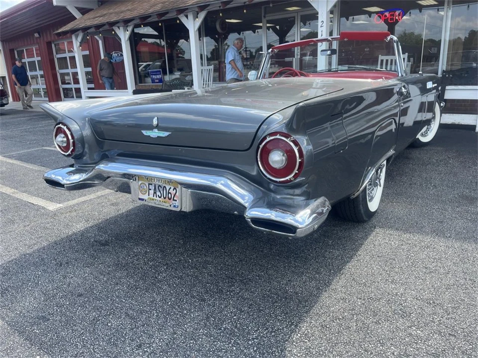 1957 Ford Thunderbird 1st Gen - Image 3 of 12