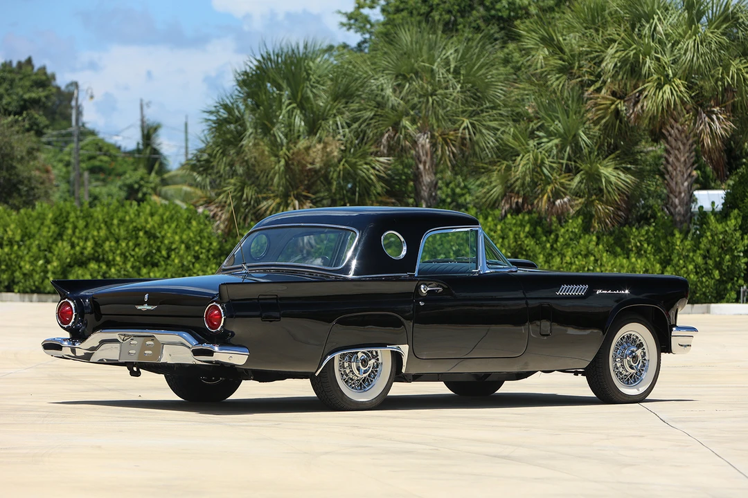 1957 Ford Thunderbird 1st Gen - Image 17 of 31