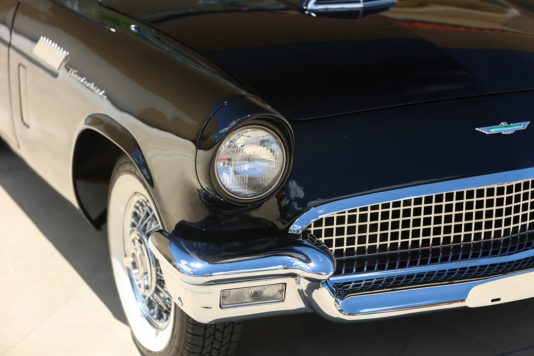 1957 Ford Thunderbird 1st Gen - Image 21 of 31