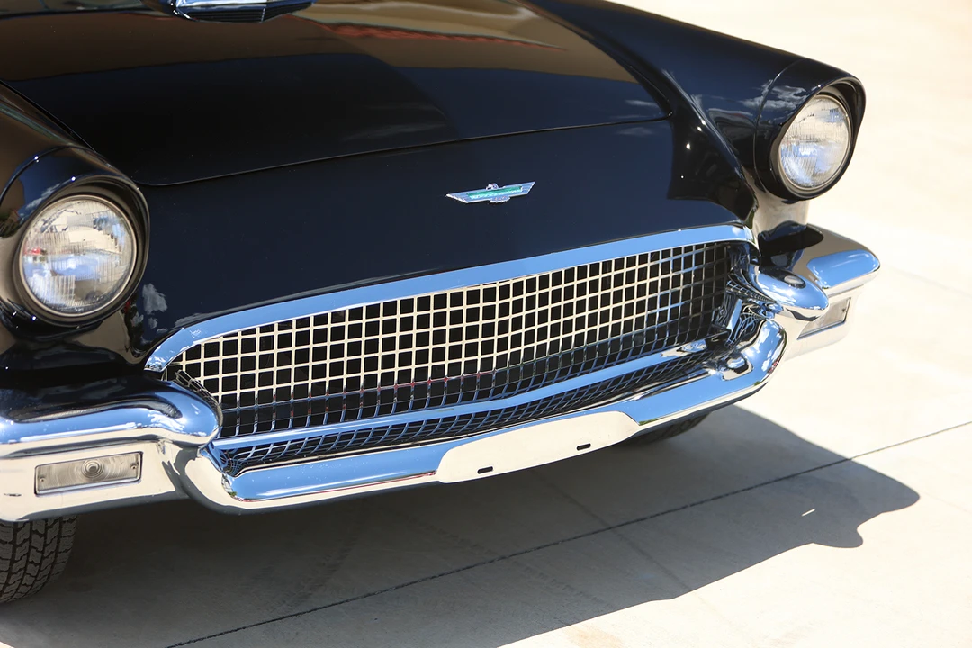 1957 Ford Thunderbird 1st Gen - Image 23 of 31