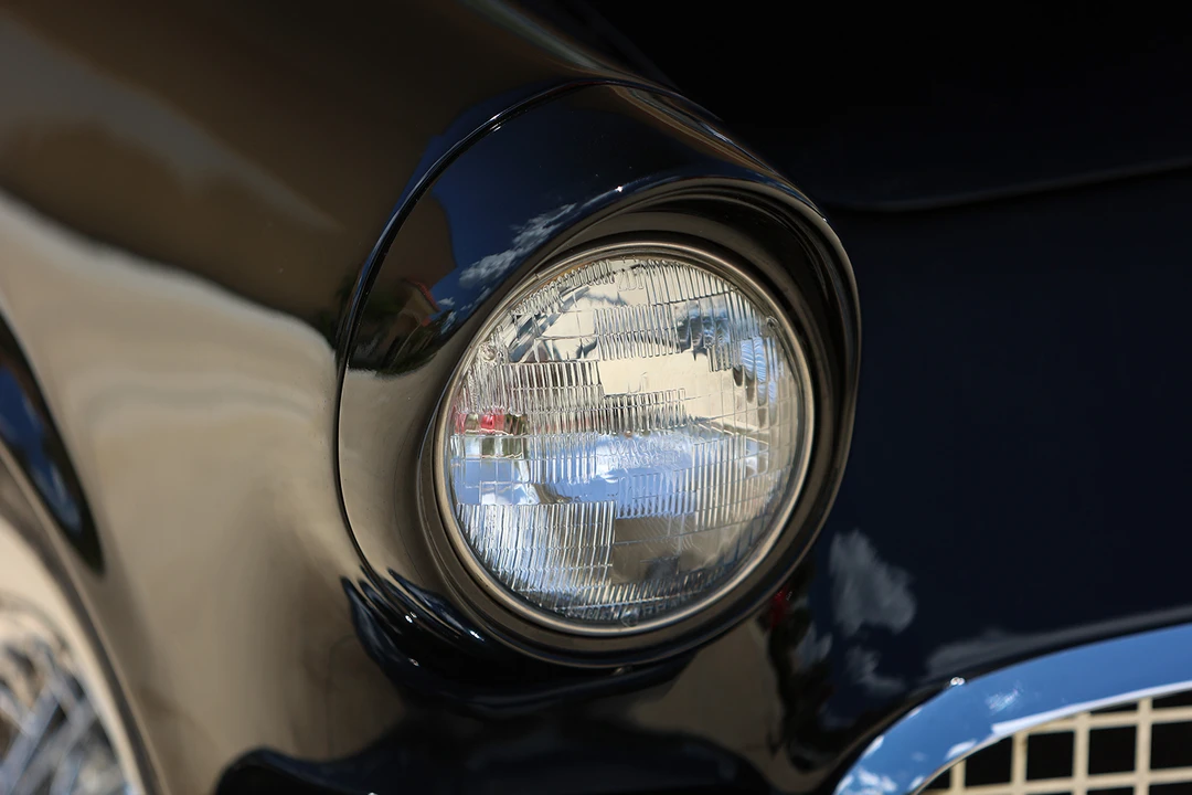 1957 Ford Thunderbird 1st Gen - Image 24 of 31
