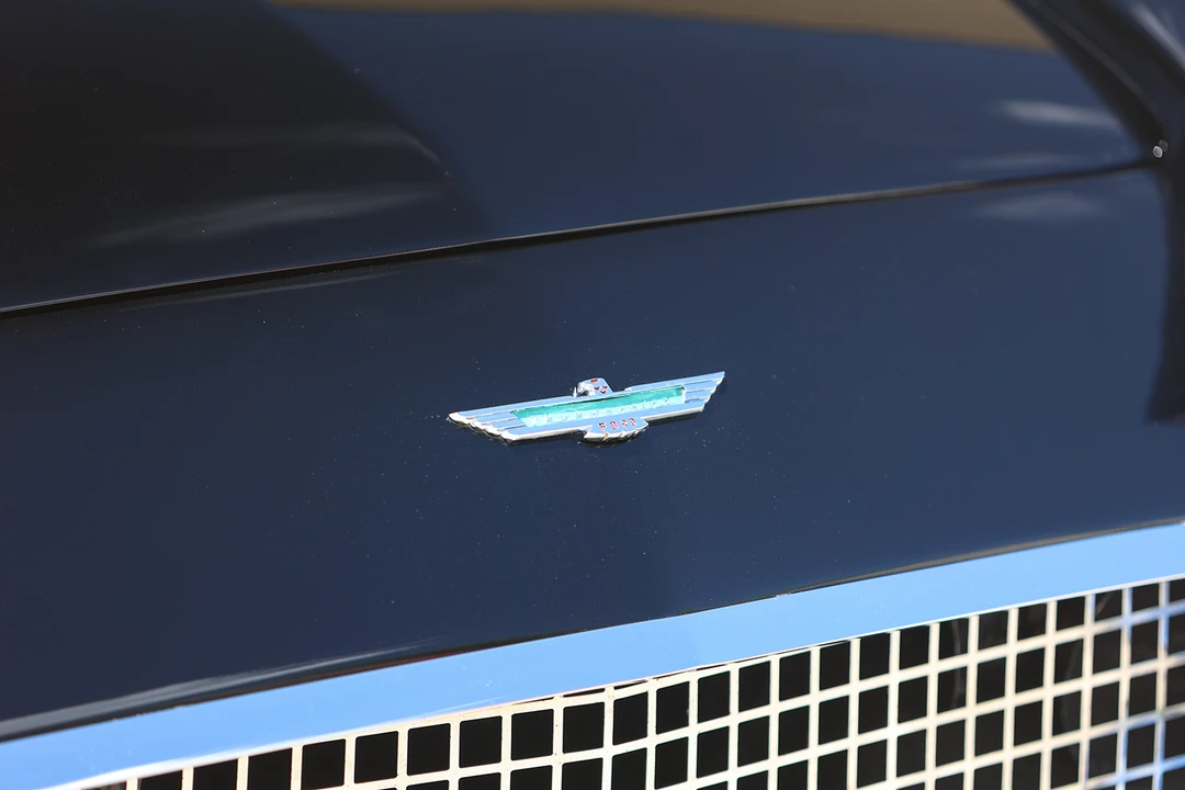 1957 Ford Thunderbird 1st Gen - Image 27 of 31
