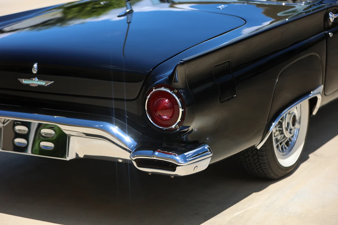 1957 Ford Thunderbird 1st Gen - Image 30 of 31