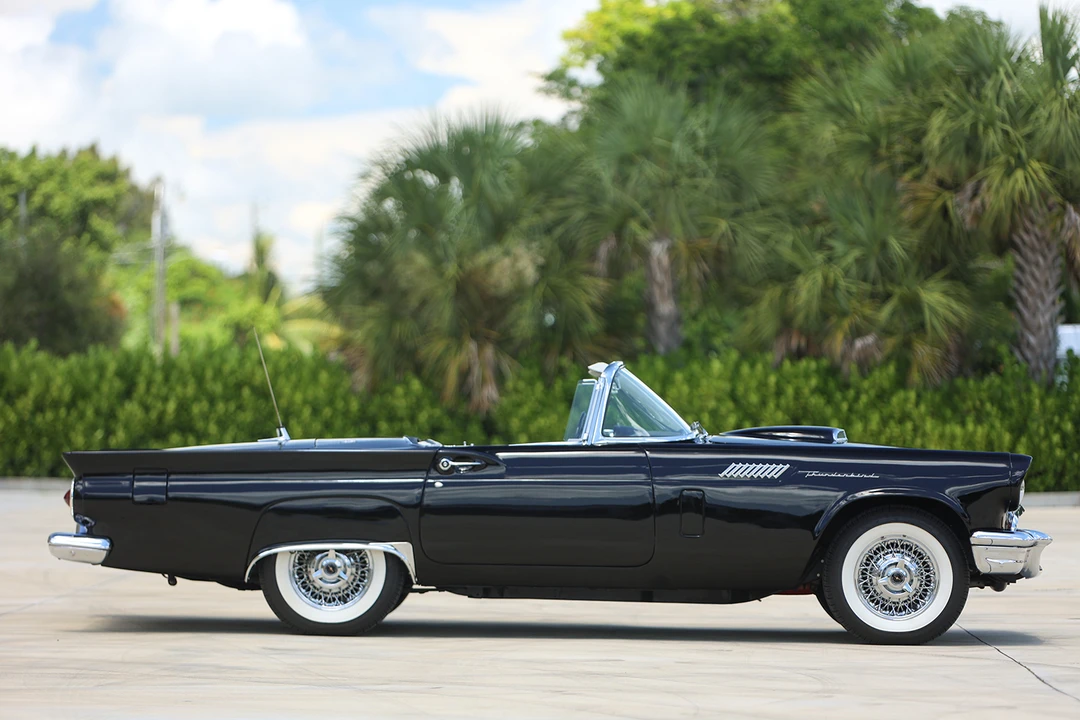 1957 Ford Thunderbird 1st Gen - Image 10 of 31