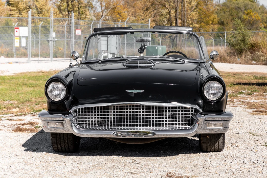 1957 Ford Thunderbird 1st Gen - Image 5 of 31