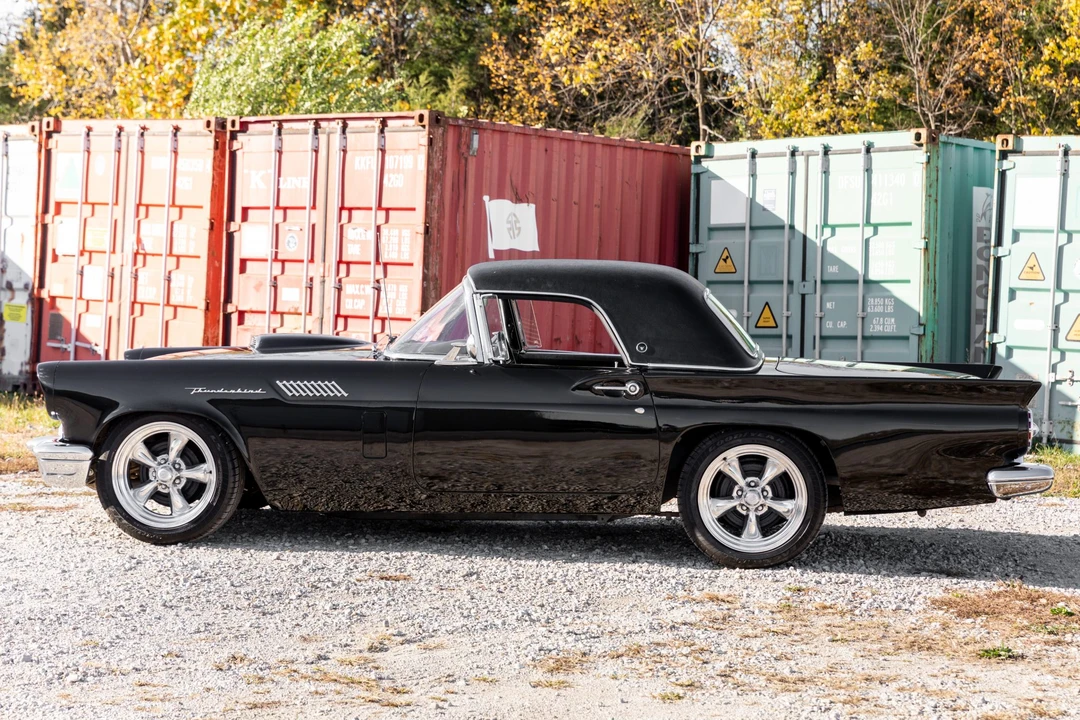 1957 Ford Thunderbird 1st Gen - Image 14 of 31