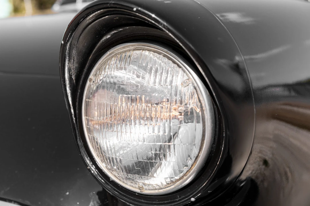 1957 Ford Thunderbird 1st Gen - Image 16 of 31
