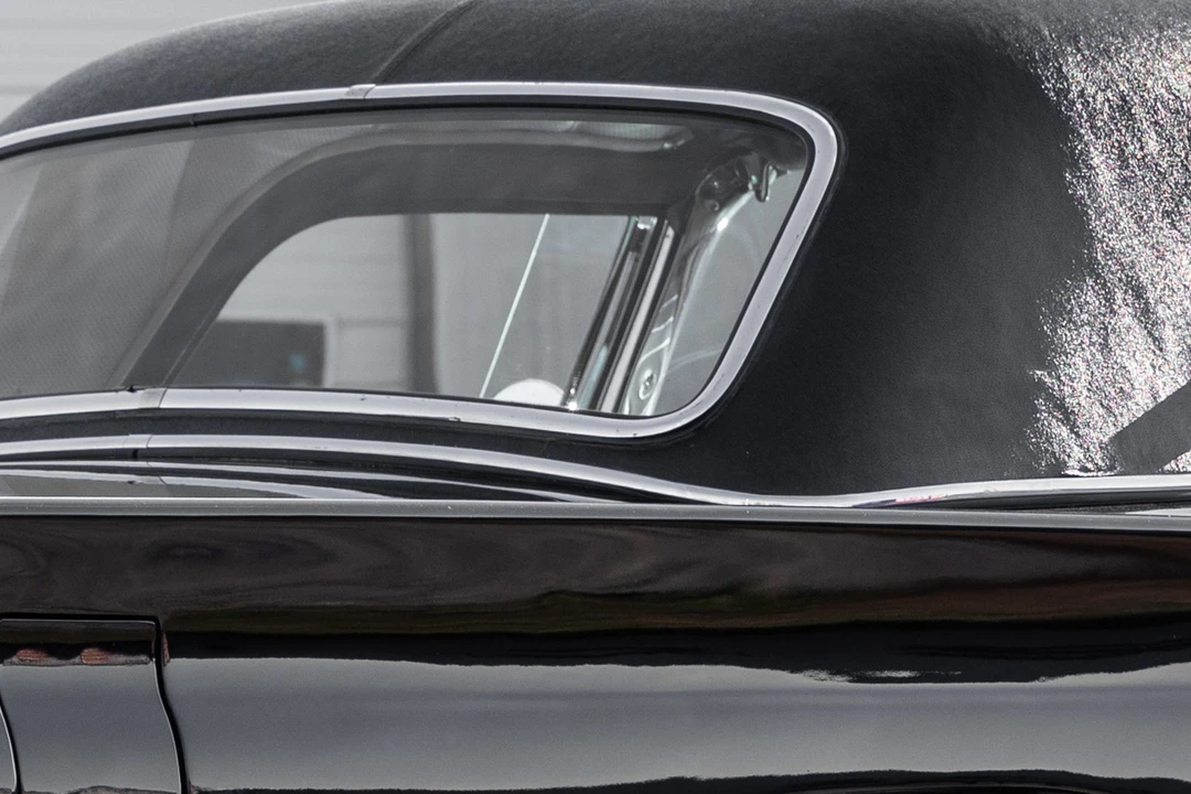 1957 Ford Thunderbird 1st Gen - Image 27 of 31