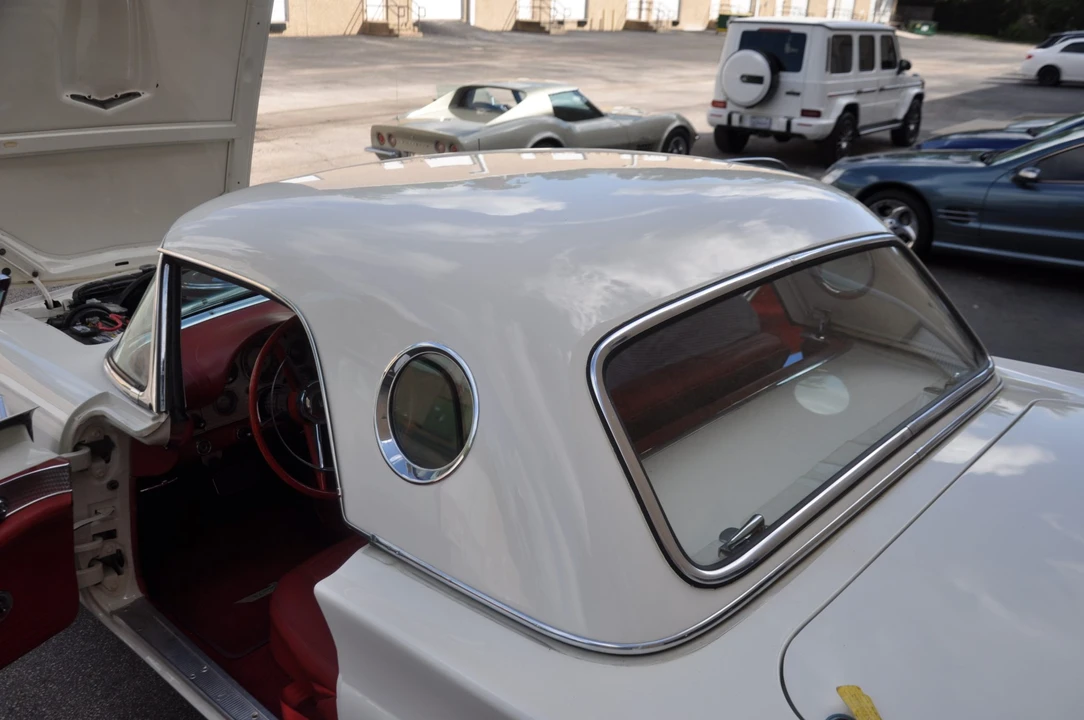 1957 Ford Thunderbird 1st Gen - Image 31 of 31