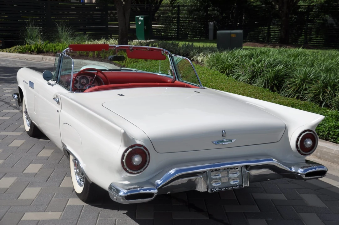 1957 Ford Thunderbird 1st Gen - Image 12 of 31
