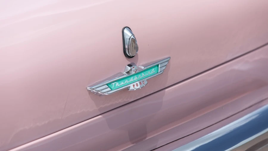 1957 Ford Thunderbird 1st Gen - Image 21 of 27