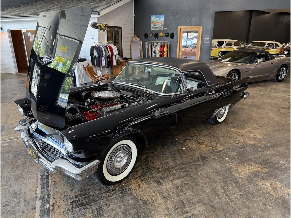 1957 Ford Thunderbird 1st Gen - Image 10 of 22