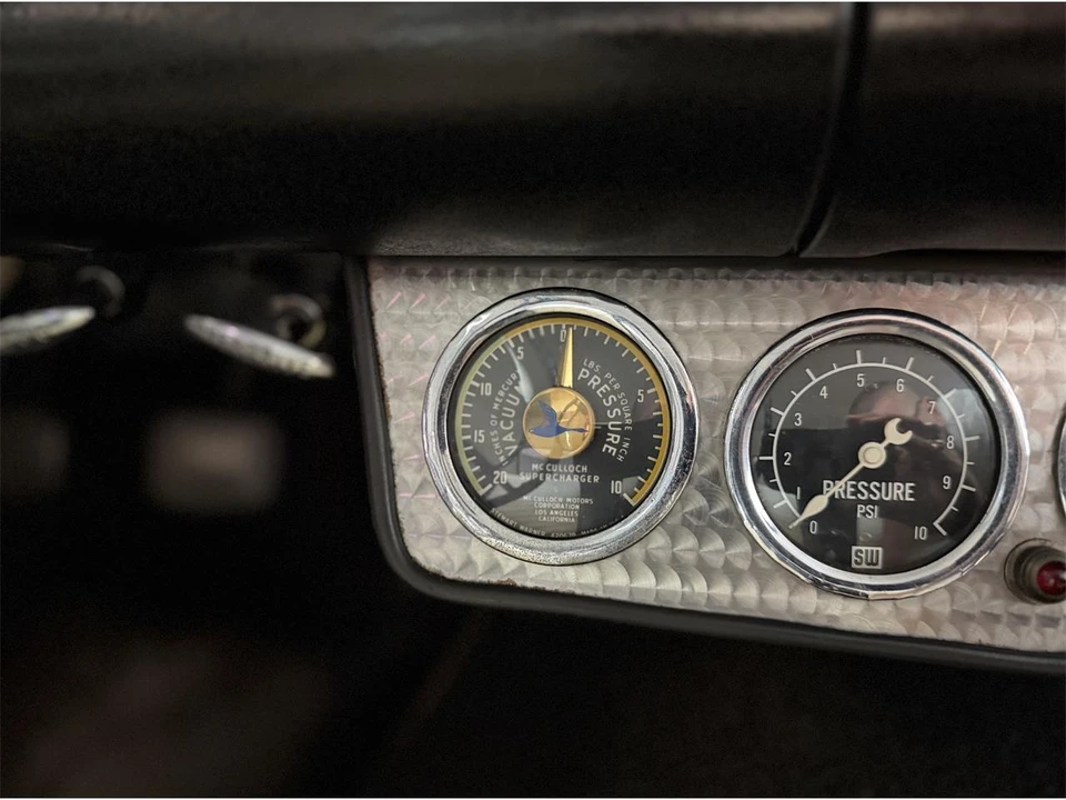1957 Ford Thunderbird 1st Gen - Image 16 of 22