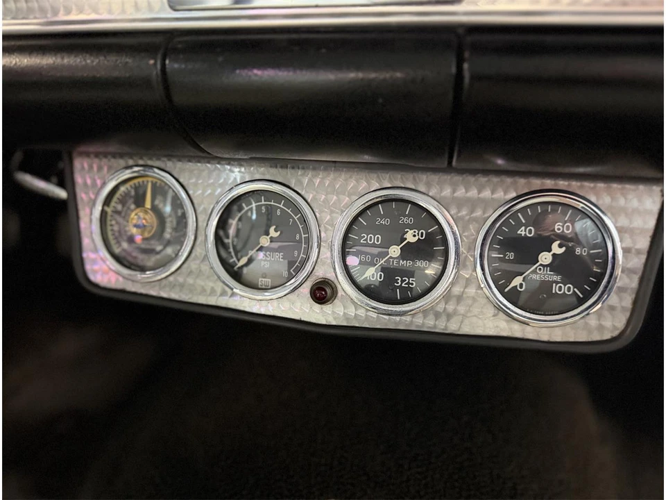 1957 Ford Thunderbird 1st Gen - Image 17 of 22