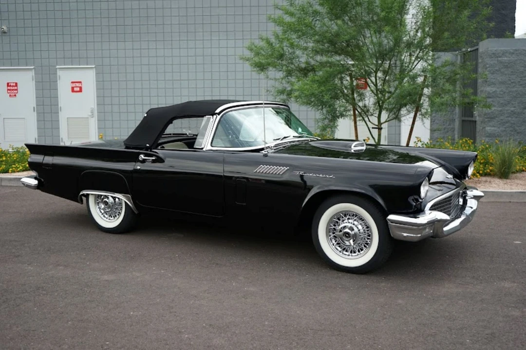 1957 Ford Thunderbird 1st Gen - Image 7 of 31