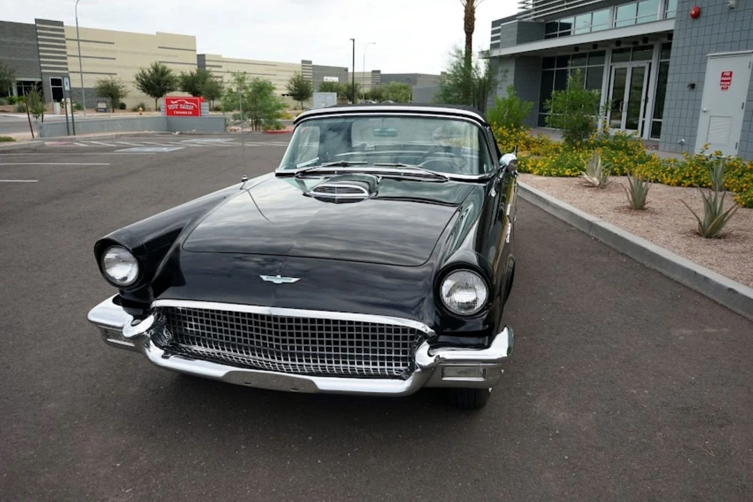 1957 Ford Thunderbird 1st Gen - Image 3 of 31