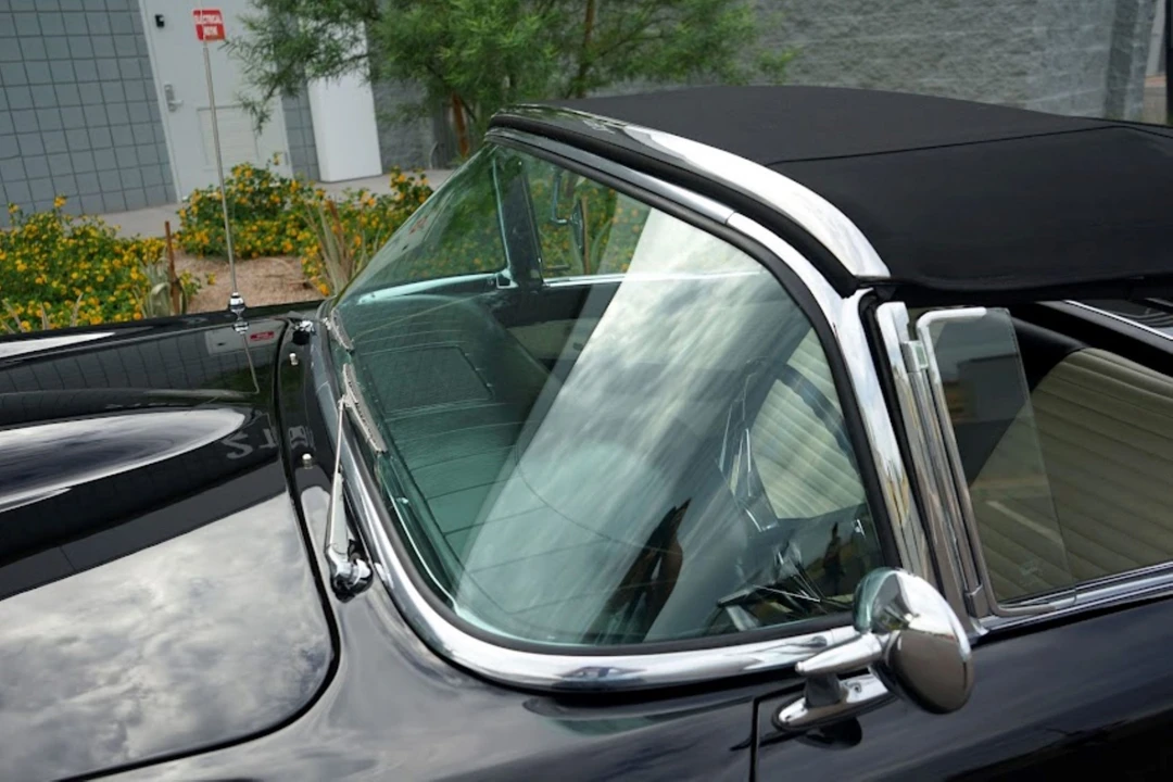 1957 Ford Thunderbird 1st Gen - Image 13 of 31