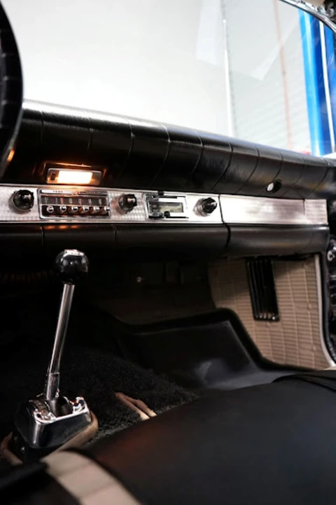 1957 Ford Thunderbird 1st Gen - Image 30 of 31
