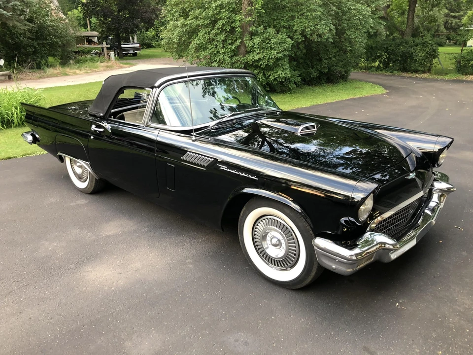 1957 Ford Thunderbird 1st Gen - Image 8 of 31