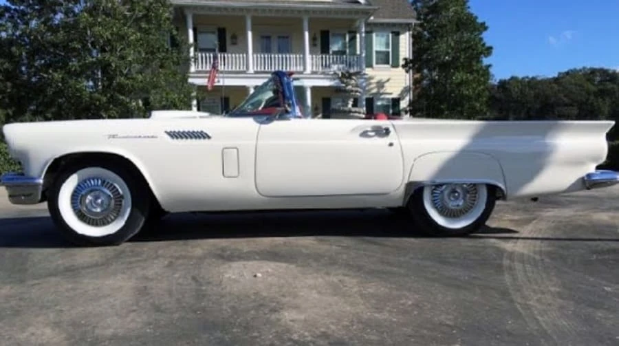 1957 Ford Thunderbird 1st Gen - Image 2 of 9