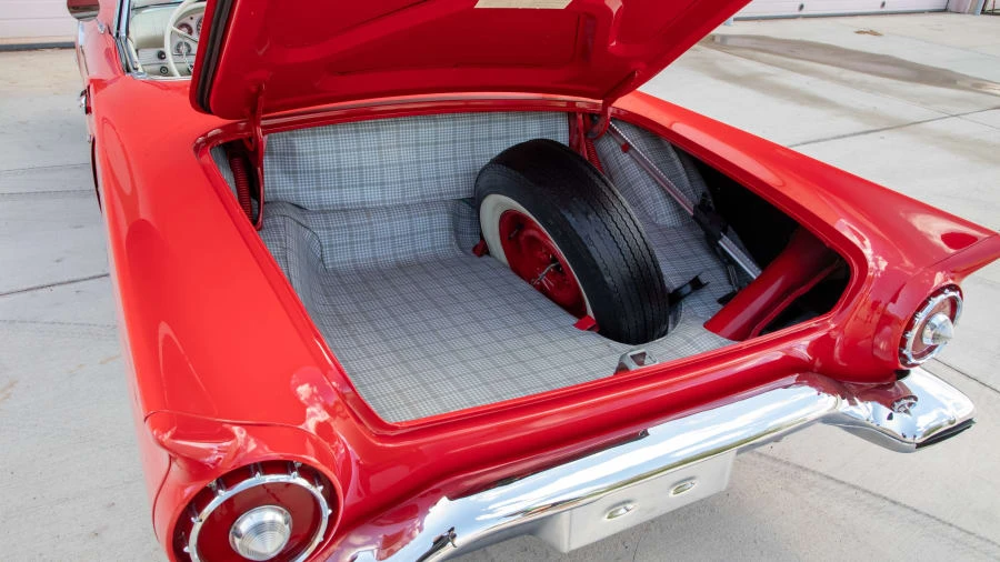1957 Ford Thunderbird 1st Gen - Image 15 of 20