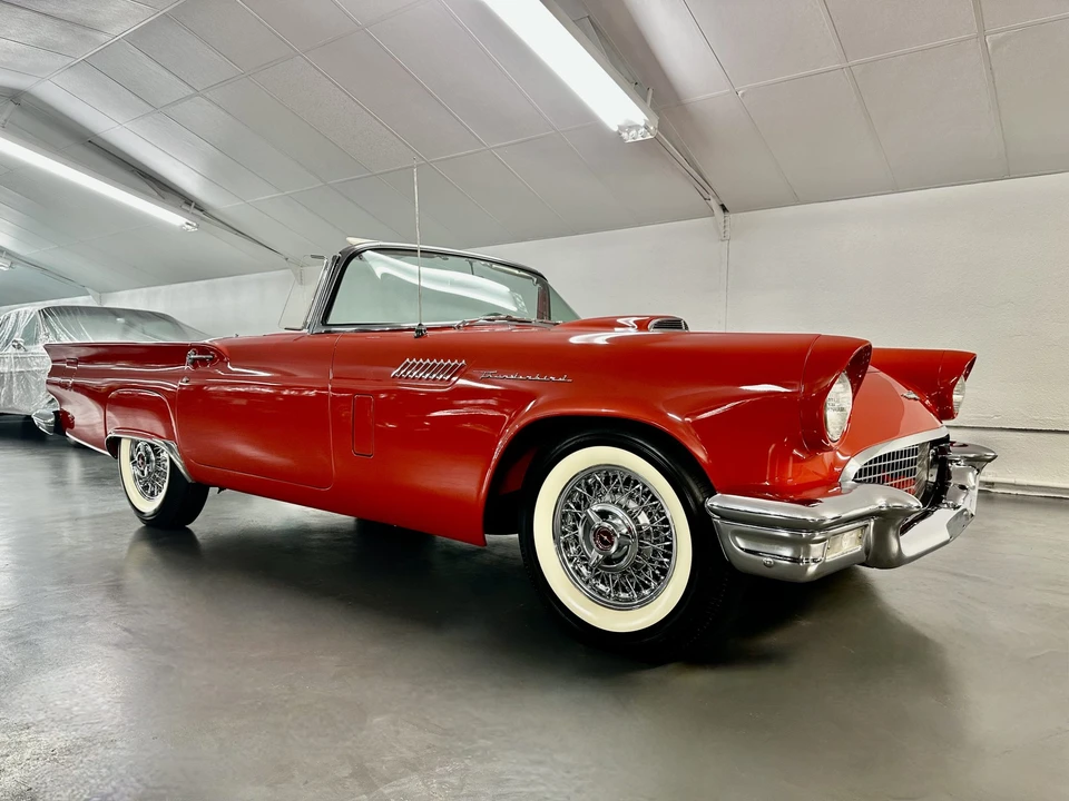 1957 Ford Thunderbird 1st Gen - Image 4 of 31