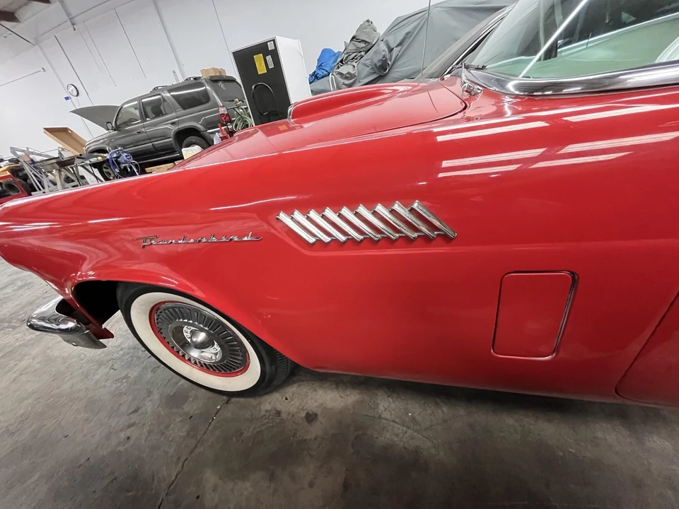 1957 Ford Thunderbird 1st Gen - Image 22 of 31
