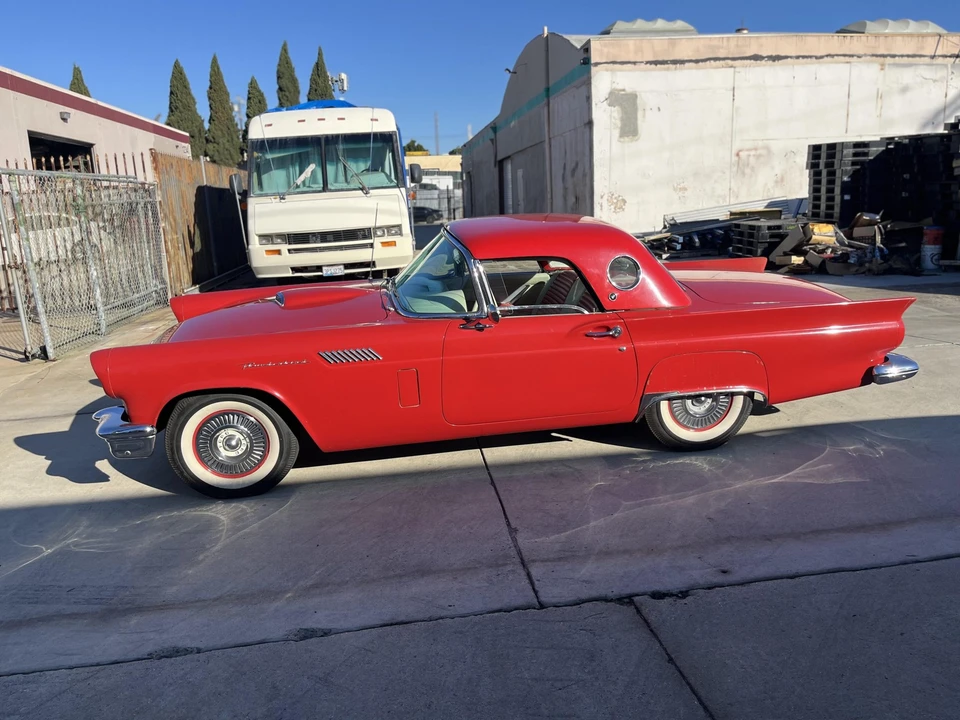 1957 Ford Thunderbird 1st Gen - Image 5 of 31