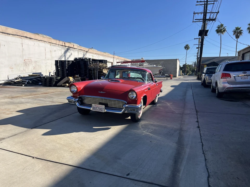1957 Ford Thunderbird 1st Gen - Image 2 of 31