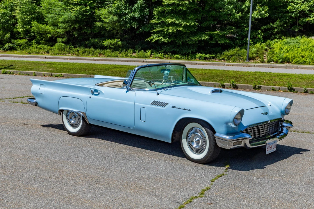 1957 Ford Thunderbird 1st Gen - Image 9 of 31