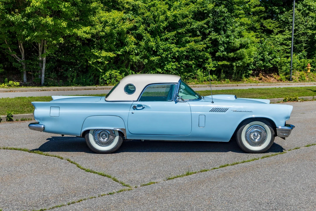 1957 Ford Thunderbird 1st Gen - Image 3 of 31