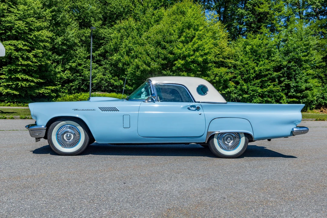1957 Ford Thunderbird 1st Gen - Image 13 of 31