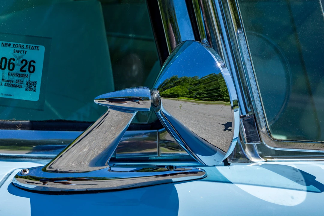 1957 Ford Thunderbird 1st Gen - Image 26 of 31