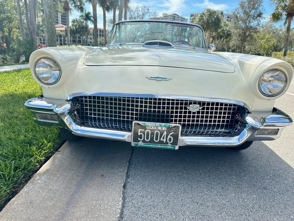 1957 Ford Thunderbird 1st Gen - Image 6 of 31