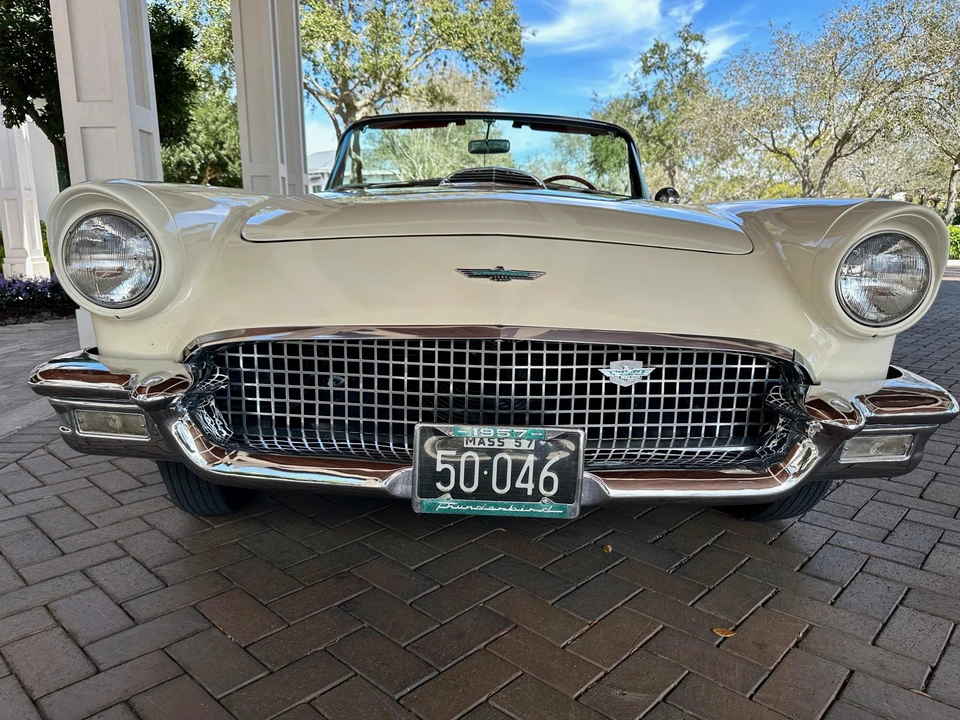 1957 Ford Thunderbird 1st Gen - Image 5 of 31