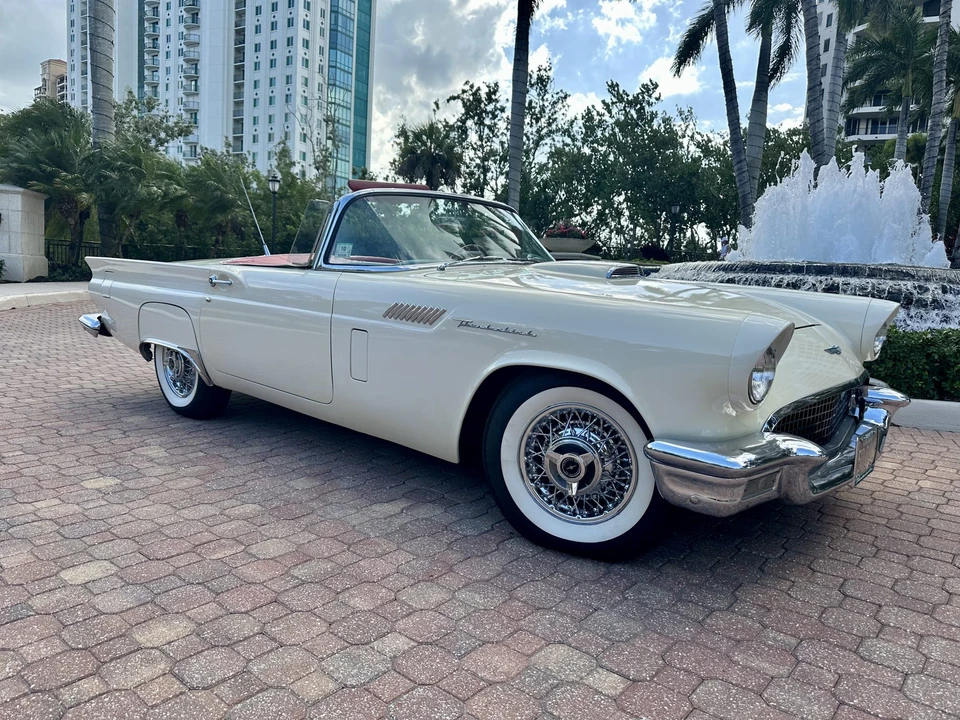 1957 Ford Thunderbird 1st Gen - Image 8 of 31