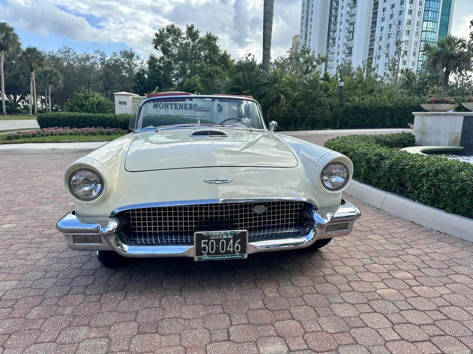 1957 Ford Thunderbird 1st Gen - Image 4 of 31