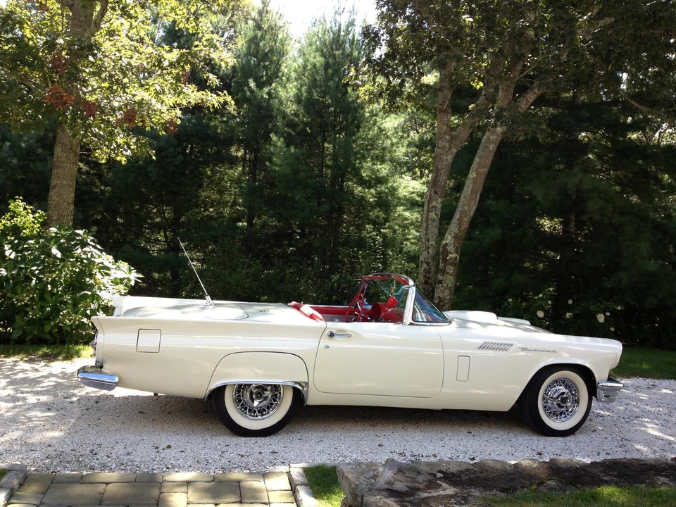 1957 Ford Thunderbird 1st Gen - Image 9 of 31