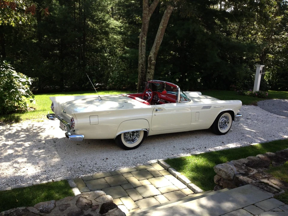 1957 Ford Thunderbird 1st Gen - Image 12 of 31