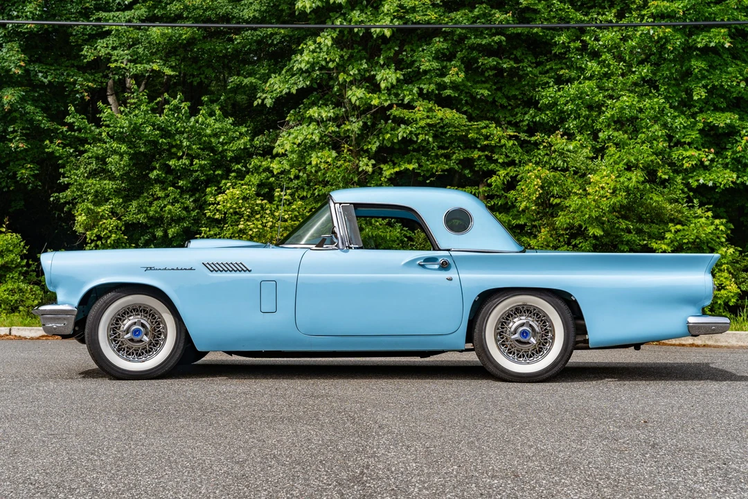 1957 Ford Thunderbird 1st Gen - Image 19 of 31