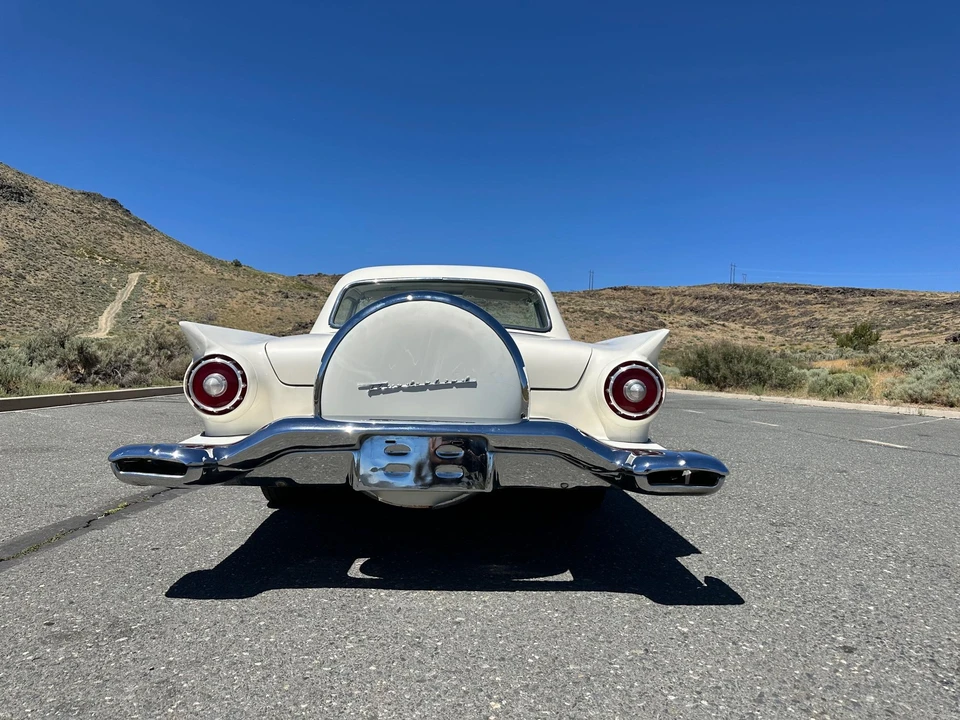 1957 Ford Thunderbird 1st Gen - Image 12 of 31