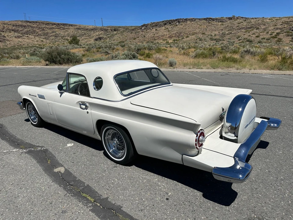 1957 Ford Thunderbird 1st Gen - Image 13 of 31