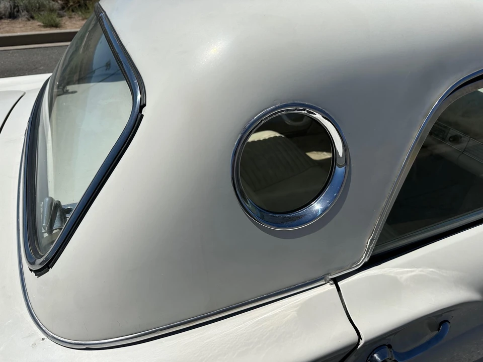 1957 Ford Thunderbird 1st Gen - Image 26 of 31