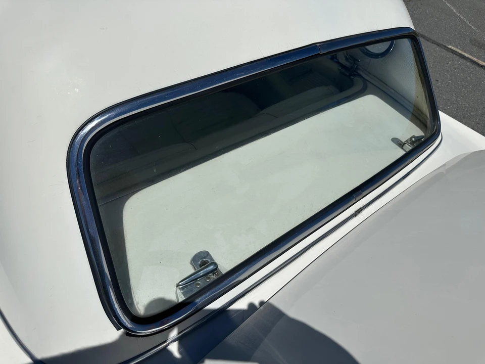 1957 Ford Thunderbird 1st Gen - Image 30 of 31
